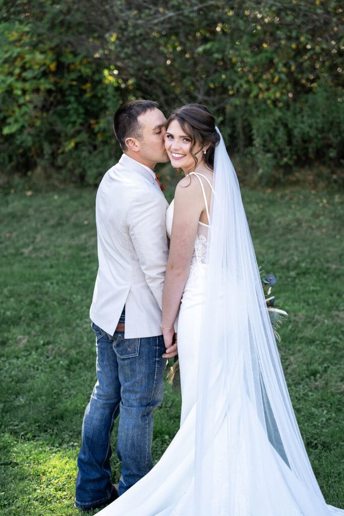 Wisconsin bride and groom portraits.