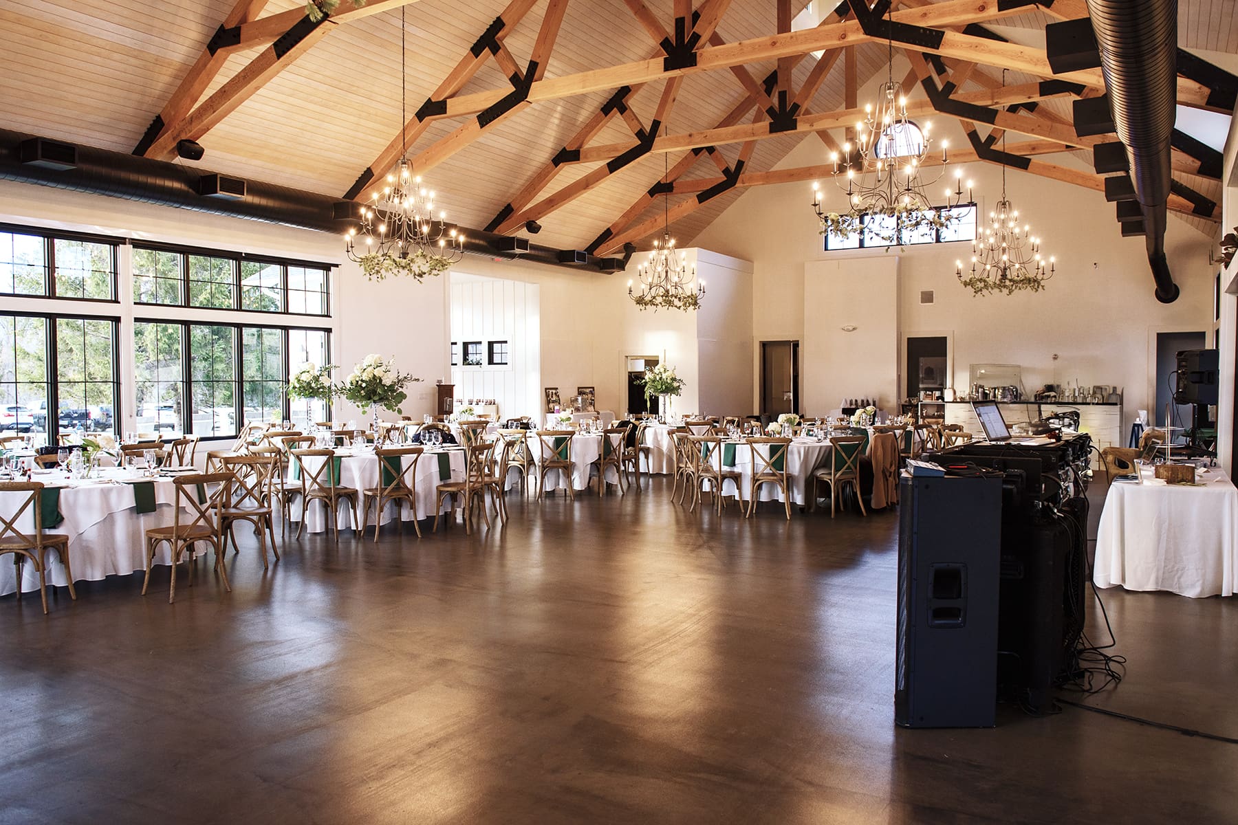 Wedding reception styled at the Carriage House, an elegant Southeast Wisconsin wedding venue