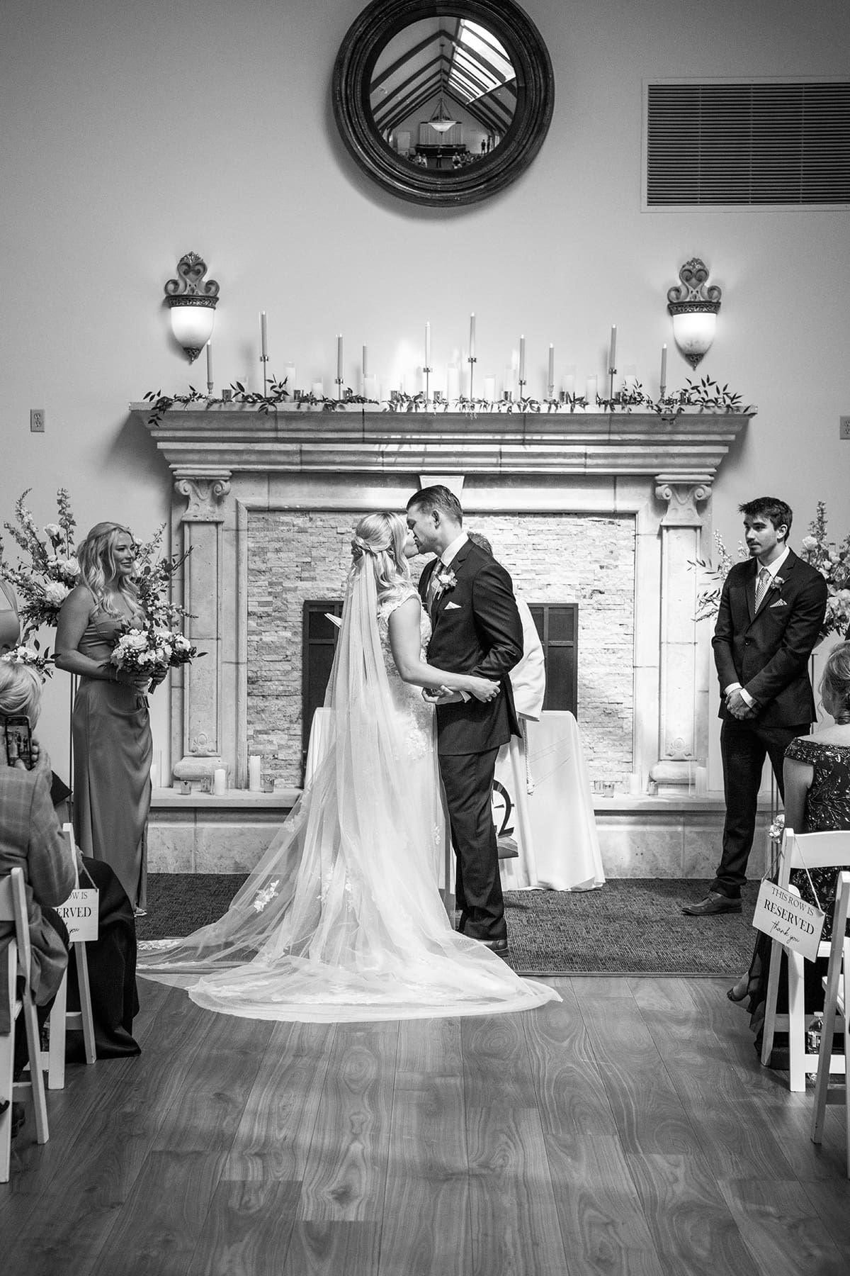 First kiss as newlyweds at a Red Circle Inn wedding