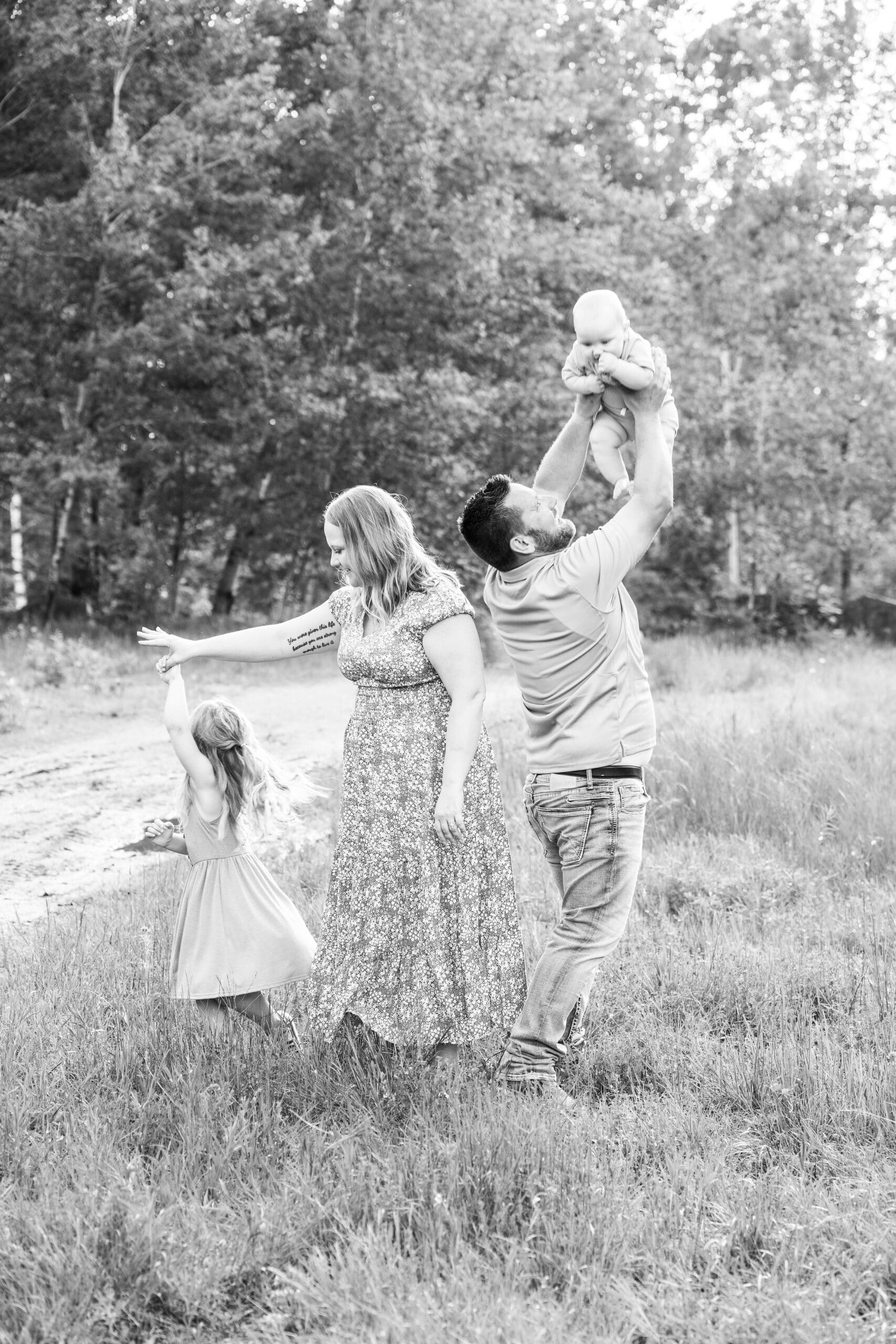 Hartland parent and child wearing coordinated outfits as family photo outfit ideas.