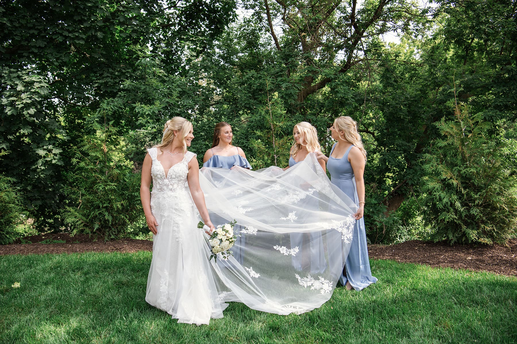 Candid wedding day moments at a Red Circle Inn wedding